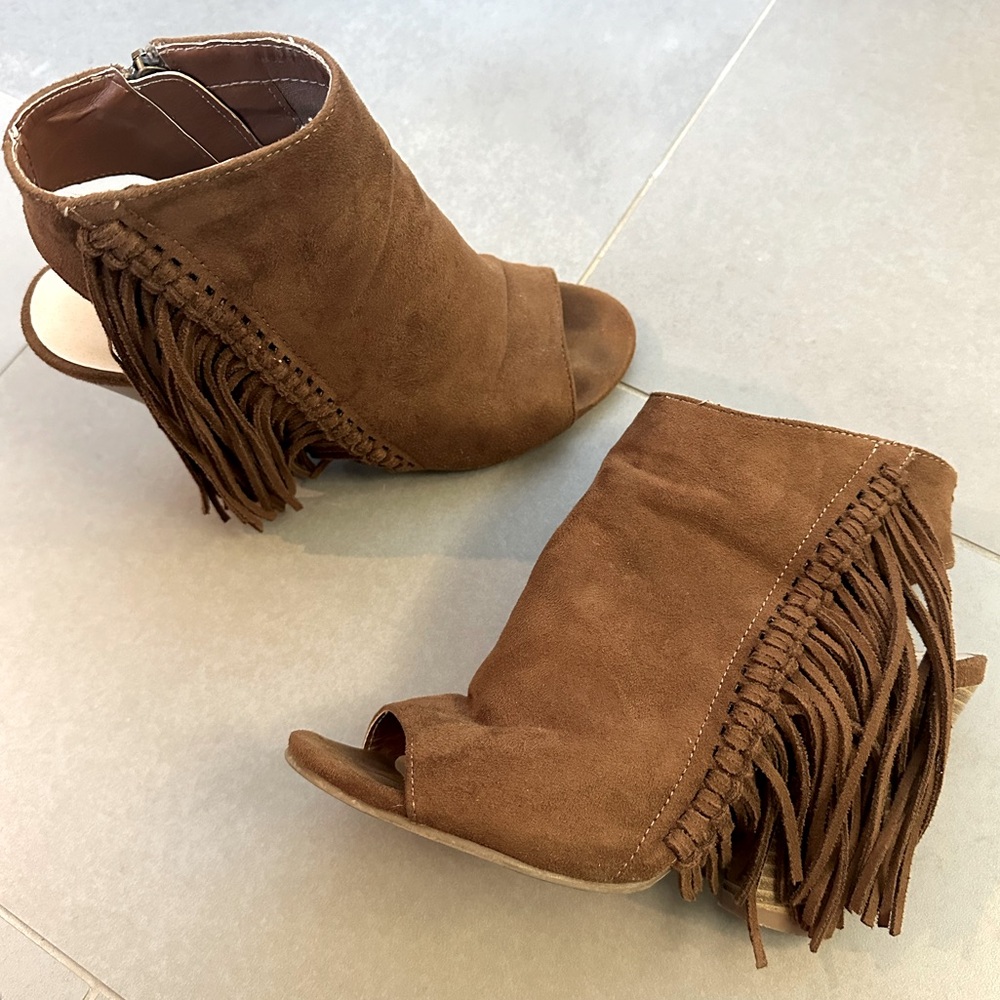 Fringe peep toe booties
